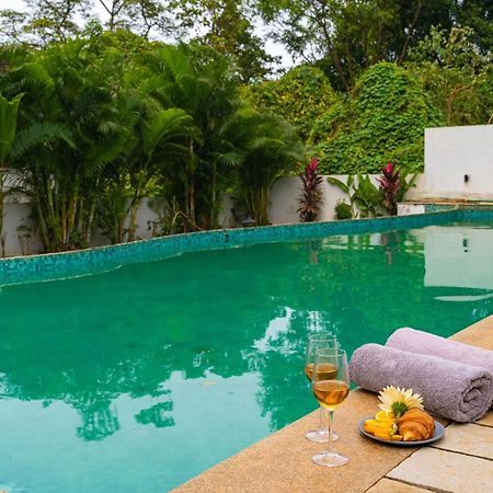 EKO STAY - Solace Villa Candolim Exterior foto